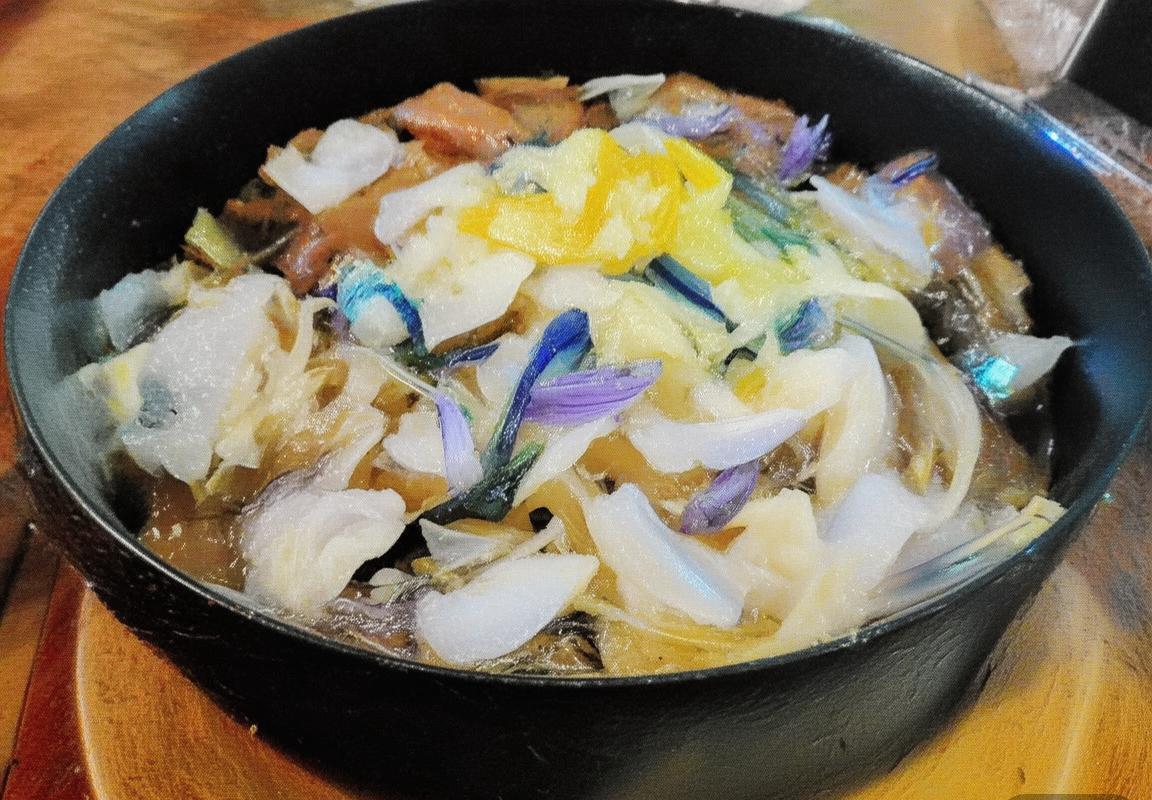 格罗宁根VS费球队：精彩对决回顾与战术解析(图2)